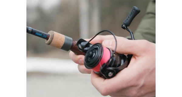DELPHIN - Prut Troutera HardLure 2,1 m 2-7 g 2 díly