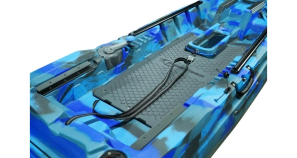 FEEL FREE - Kajak ANGLER 120 Rapid Pedal Drive 375 cm Urban Camo