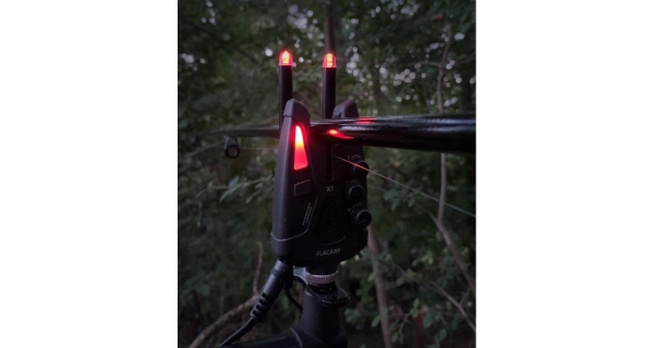FLACARP - Svítící záchytné uši Ears2 s LED Zelená