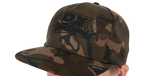 FOX - Kšiltovka Camo Flat Peak Snapback Hat