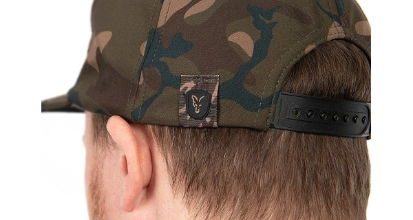 FOX - Kšiltovka Camo Flat Peak Snapback Hat