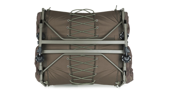 FOX - Lehátko se spacákem flatliner 6 Leg 3 Season System