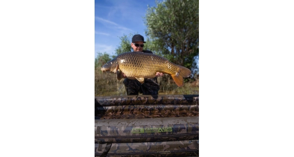FOX - Nafukovací podložka Carpmaster Air Mat