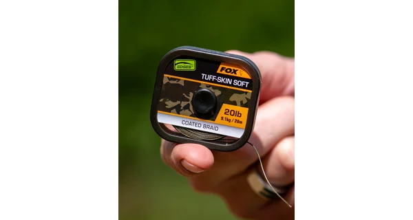 FOX - Návazcová šňůrka Edges Tuff-Skin Soft 9,1 kg 20 m