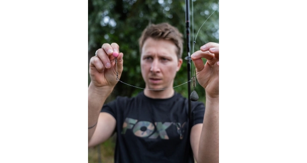 FOX - Návazcový vlasec Edges Link Illusion Flurocarbon 20 m 0,64 mm 35 lb