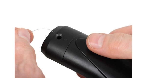 FOX - Odvíječ Vlasce Line Braid Stripper