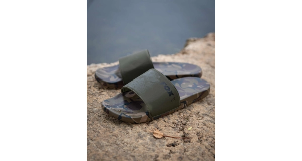 FOX - Pantofle Sliders vel. 45