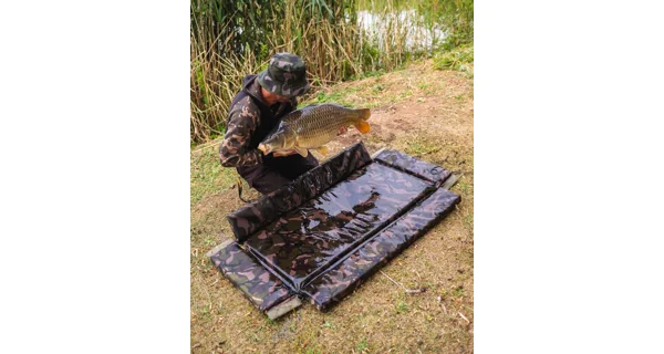FOX - Podložka Camolite Welded Flat Mat With Sides