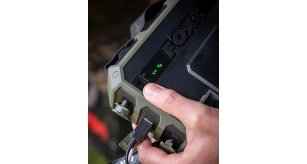 FOX - Powerbanka Halo Wireless Power 48k