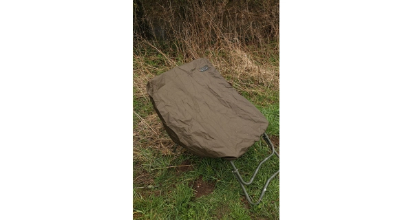 FOX - Přehoz na křeslo Waterproof Chair Cover XL