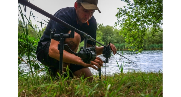 FOX - Prut Explorer 8–10 ft 3,25 lb Full Shrink