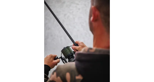 FOX - Prut Horizon X5 Black 3,6 m 4 lb 2 díly