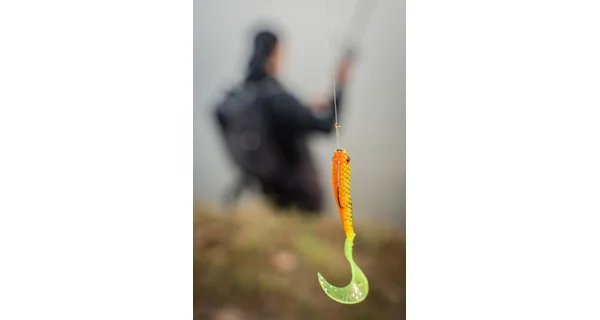 FOX RAGE - Gumová nástraha Pro Grub 8 cm UV Natural Perch