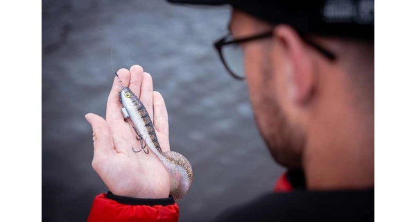 FOX RAGE - Gumová nástraha Pro Grub Loaded 12 cm UV Perch