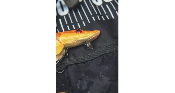 FOX RAGE - Gumová nástraha Ultra Realistic Replicant Pike 20 cm 83 g Golden Pike