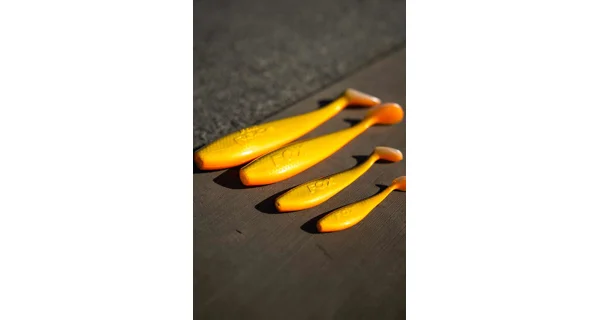 FOX RAGE - Gumová nástraha Zander Pro Shad UV Golden Shiner 12 cm