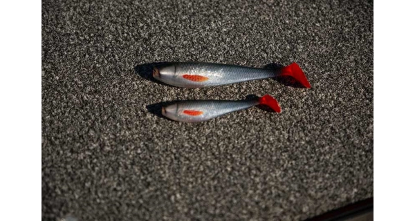 FOX RAGE - Gumová nástraha Zander Pro Shad UV Golden Shiner 14 cm