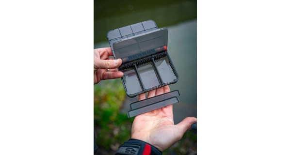 FOX RAGE - Krabička Accessory Box Medium