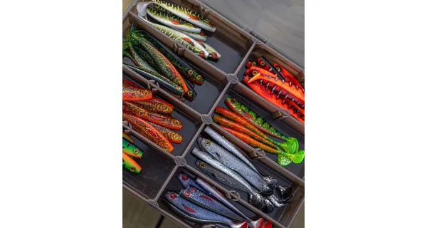 FOX RAGE - Krabička Stack 'N' Store Shield Storage Deep Medium 20 Comartment