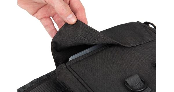 FOX RAGE - Ledvinka Street Fighter Holster Pack