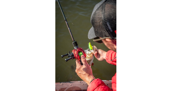 FOX RAGE - Prut Warrior Zander Cast 2,1 m 10-40 g 1+1 díl