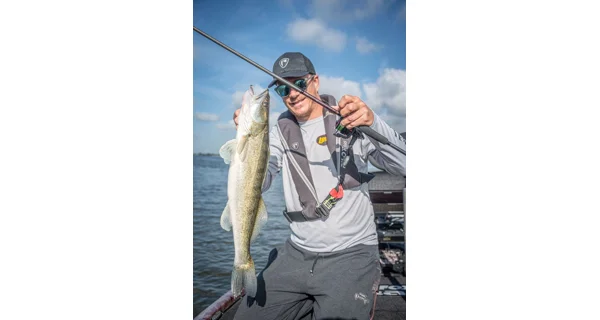 FOX RAGE - Prut Warrior Zander Jig 2,4 m 10-30 g 2 díly