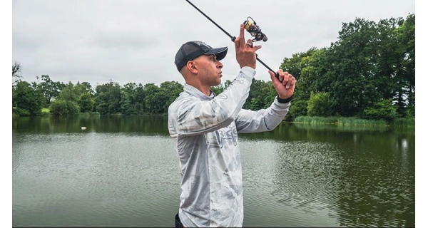 FOX RAGE - Triko UV Hooded Light Camo Top vel. M