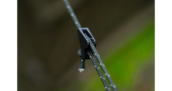 FOX - Sada Kolíků a šňůr v pouzdře R-Series Bivvy Storm Pack