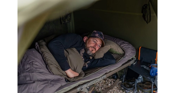 FOX - Spacák Flatliner 1 Season Sleeping Bag