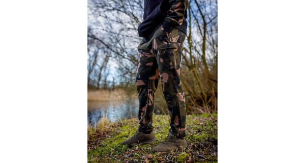 FOX - Tepláky LW Camo Joggers vel. M