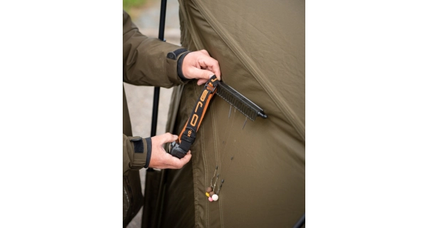 FOX - Věšák na návazce Edges Rig & Hanging Rack