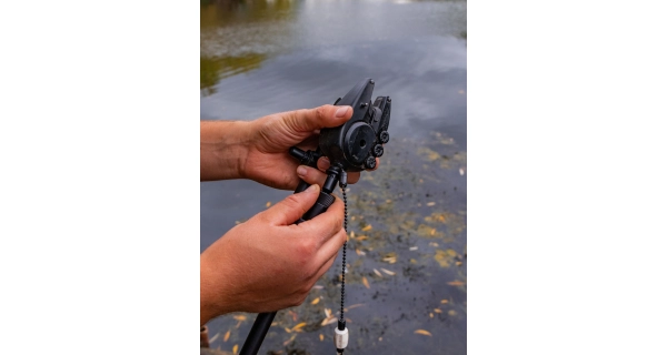 FOX - Vidlička Black Label QR Banksticks 6