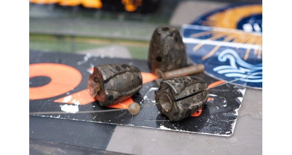 FOX - Zadní olovo Back Lead Removable Flying Back Weights 10 g 5 ks
