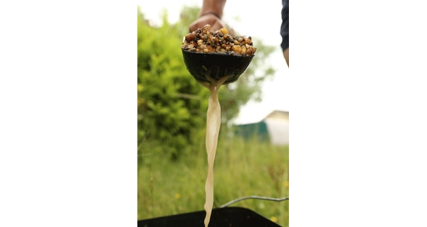 FOX - Zakrmovací lopatka Large Baiting Spoon