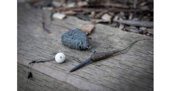 FOX - Závěsky Edges Camo Running Safety Clip Kit