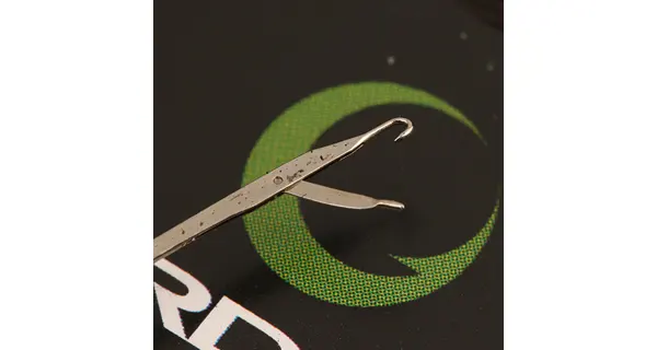 GARDNER - Jehla na olověnou šňůrku Leadcore Splicing Needle Zelená