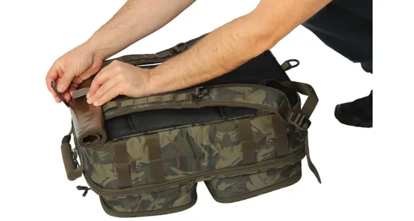 GIANTS FISHING - Batoh Compact Rucksack