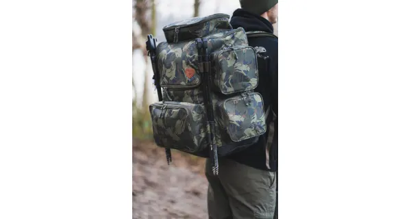 GIANTS FISHING - Batoh Luxury X-Large Rucksack + Chladící taška Thermo Cooler Bag ZDARMA