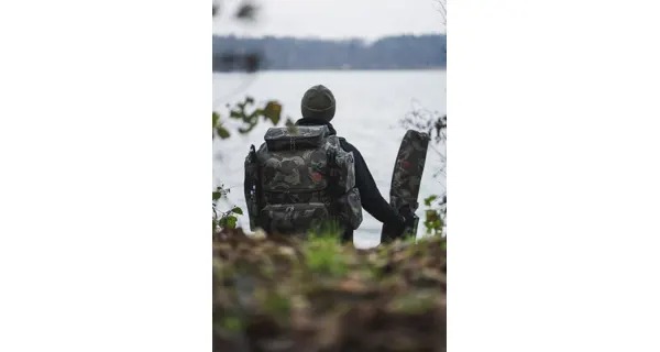 GIANTS FISHING - Batoh Luxury X-Large Rucksack + Chladící taška Thermo Cooler Bag ZDARMA