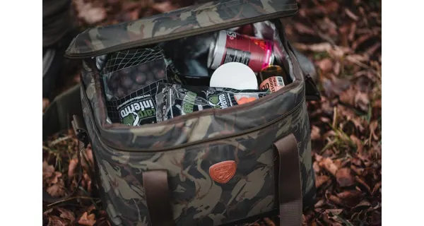 GIANTS FISHING - Batoh Luxury X-Large Rucksack + Chladící taška Thermo Cooler Bag ZDARMA