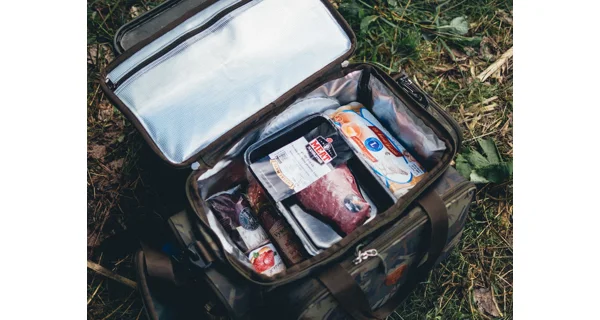 GIANTS FISHING - Jídelní a chladící taška Food Bag Carryall