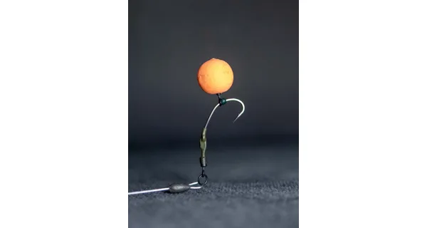 GIANTS FISHING - Kaprový návazec Ronnie Stiff Rig with Peg vel. 4 2 ks