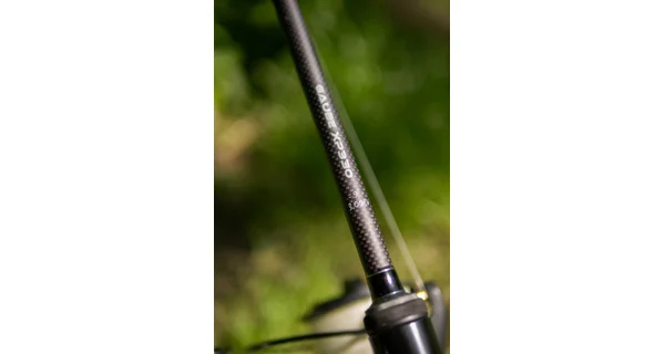 GIANTS FISHING - Kaprový prut Gaube XP330 2,75 m 3,5 lb 2 díly