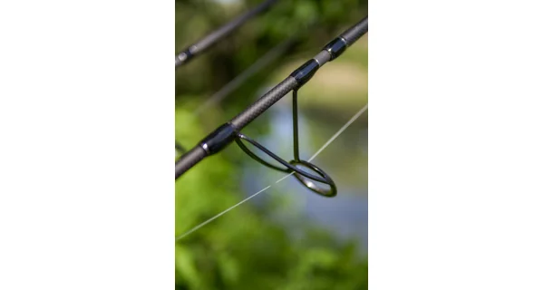 GIANTS FISHING - Kaprový prut Gaube XP330 2,75 m 3,5 lb 2 díly