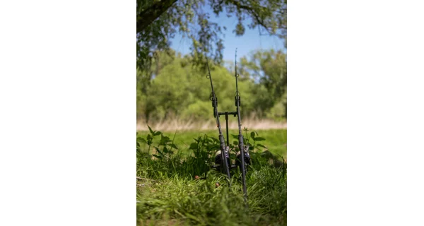 GIANTS FISHING - Kaprový prut Gaube XP330 2,75 m 3 lb 2 díly