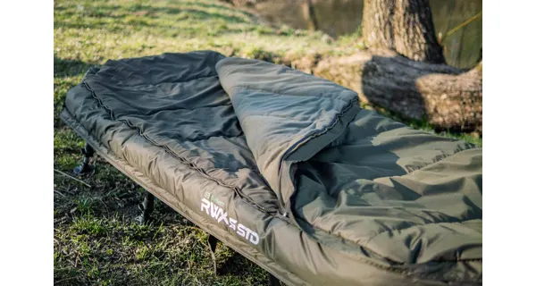 GIANTS FISHING - Lehátko + spací pytel Bedchair/Sleeping Bag System RWX 5 STD