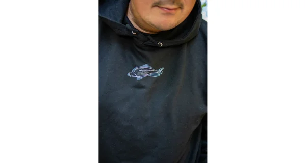 GIANTS FISHING - Mikina Kapr u hladiny Černá vel. 4XL