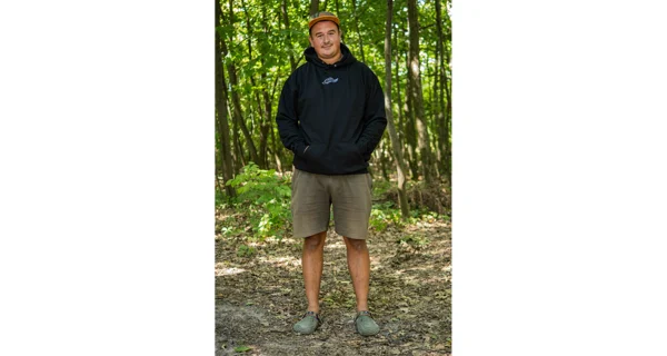 GIANTS FISHING - Mikina Kapr u hladiny Černá vel. S