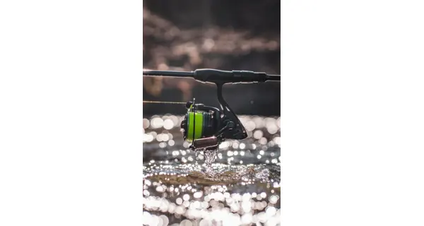 GIANTS FISHING - Naviják Deluxe Reel FD 6000 + cívka 6000 ZDARMA!
