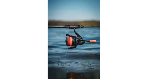 GIANTS FISHING - Naviják Deluxe Reel FD 9000 + cívka 8000 ZDARMA!